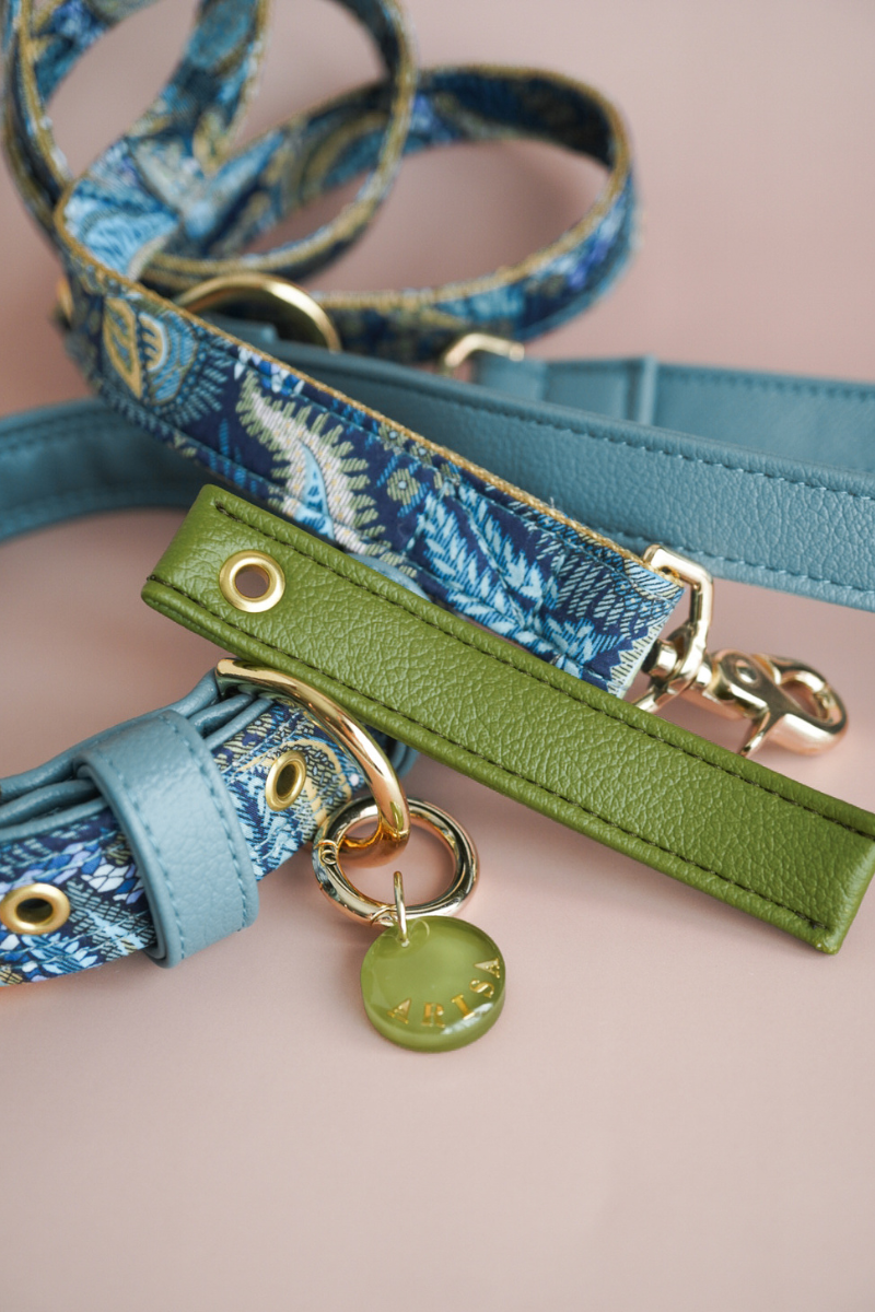 LIBERTY FABRICS LEASH / Holy Night