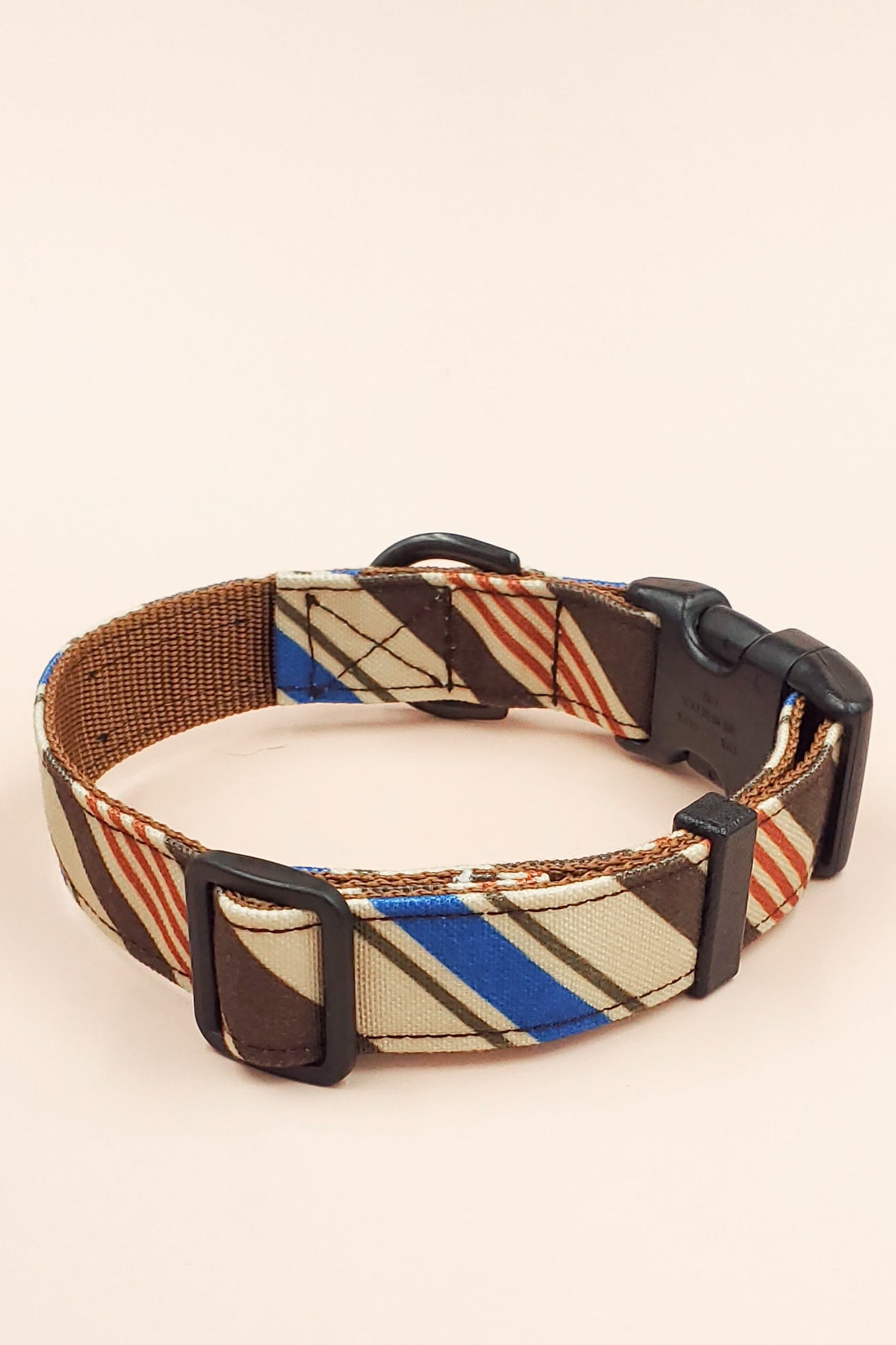RANDOM STRIPE SPORTS