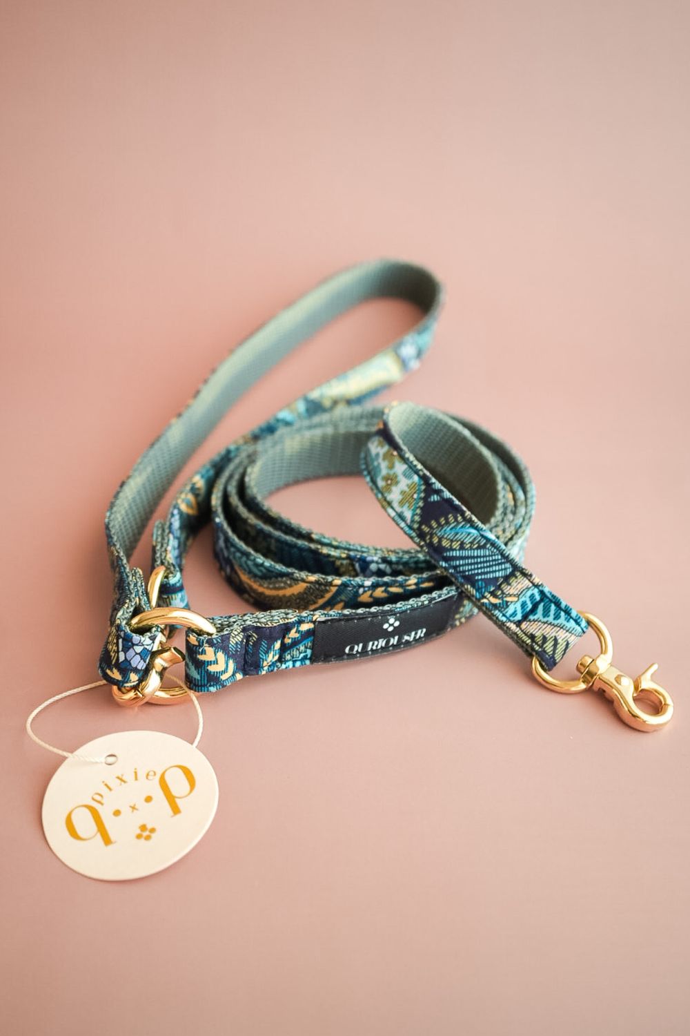 【小型犬用リード】LIBERTY FABRIC / HOLY NIGHT