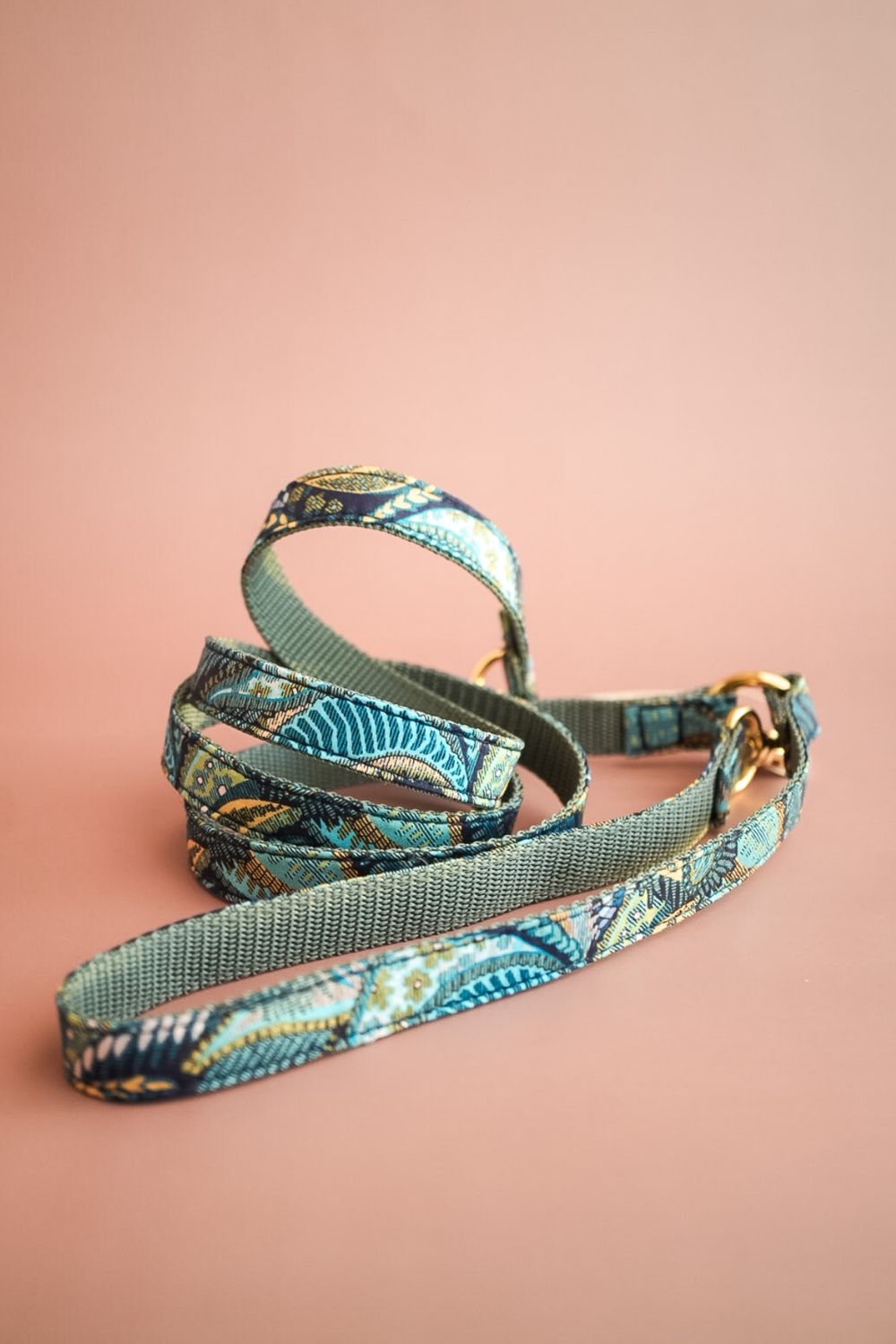 【小型犬用リード】LIBERTY FABRIC / HOLY NIGHT